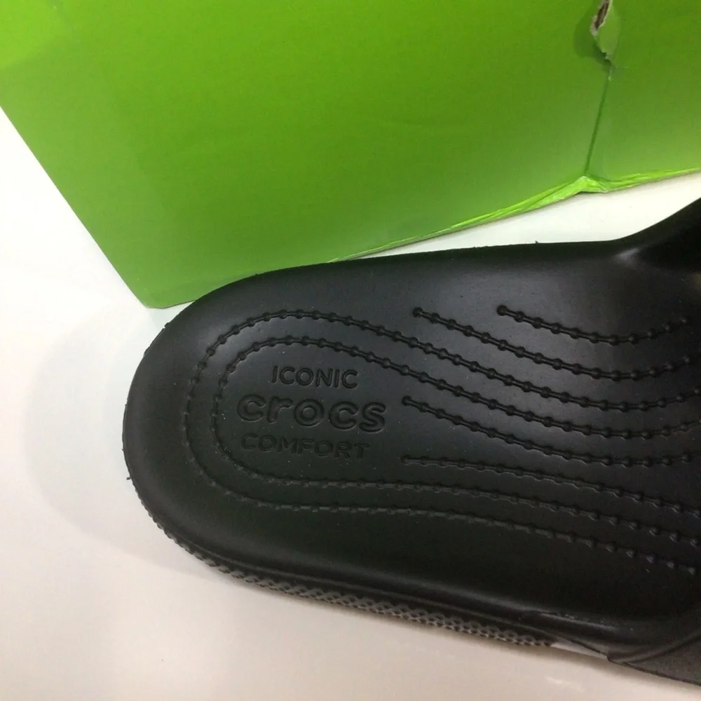 CROCS all black